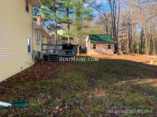 Building Photo - 5 Spencer St