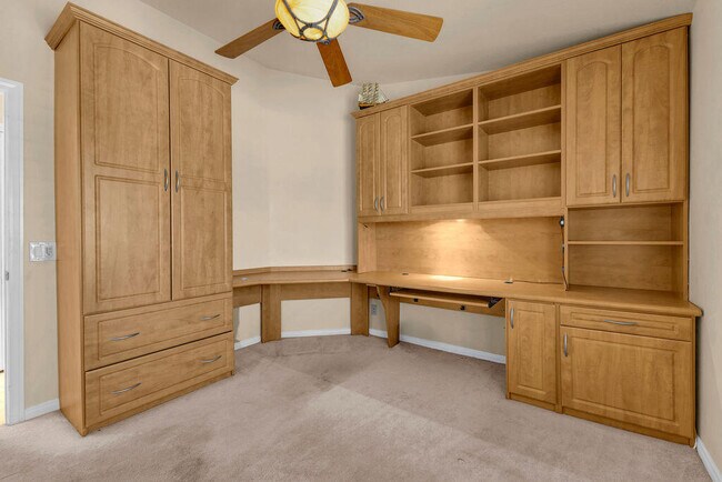 Building Photo - 79886 Dandelion Dr