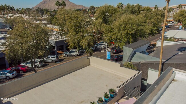 Building Photo - 4201 N Marshall Way