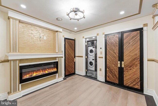 Building Photo - 810 Prince St