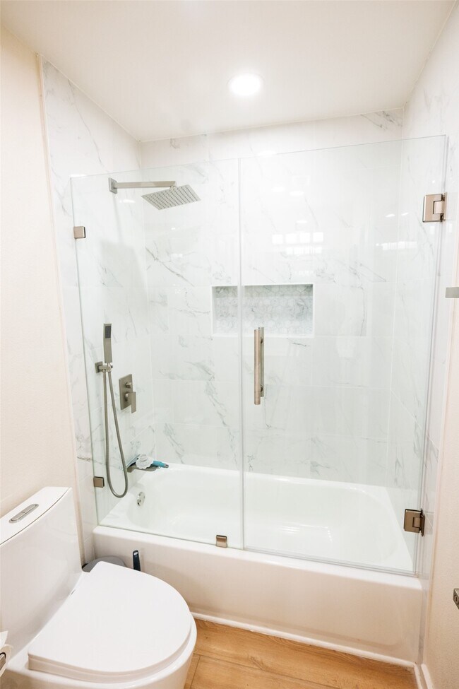 Building Photo - 42 S Waxberry Rd