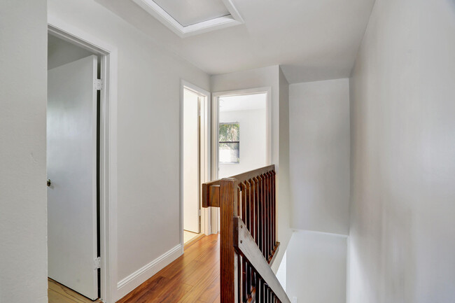 Building Photo - 9775 Riverside Dr