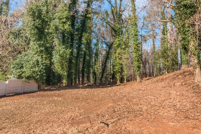 Building Photo - Don’t Miss Out! Look, Lease, and Live Spec...