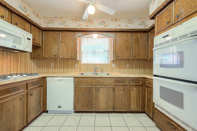 Building Photo - 8706 Tavistock Dr