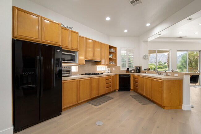 Building Photo - 78695 Castle Pines Dr