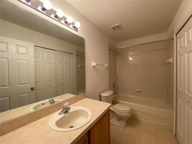 Building Photo - 253 Castlekeeper Pl