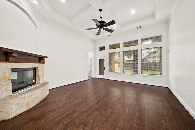 Building Photo - 26726 Longleaf Valley Dr