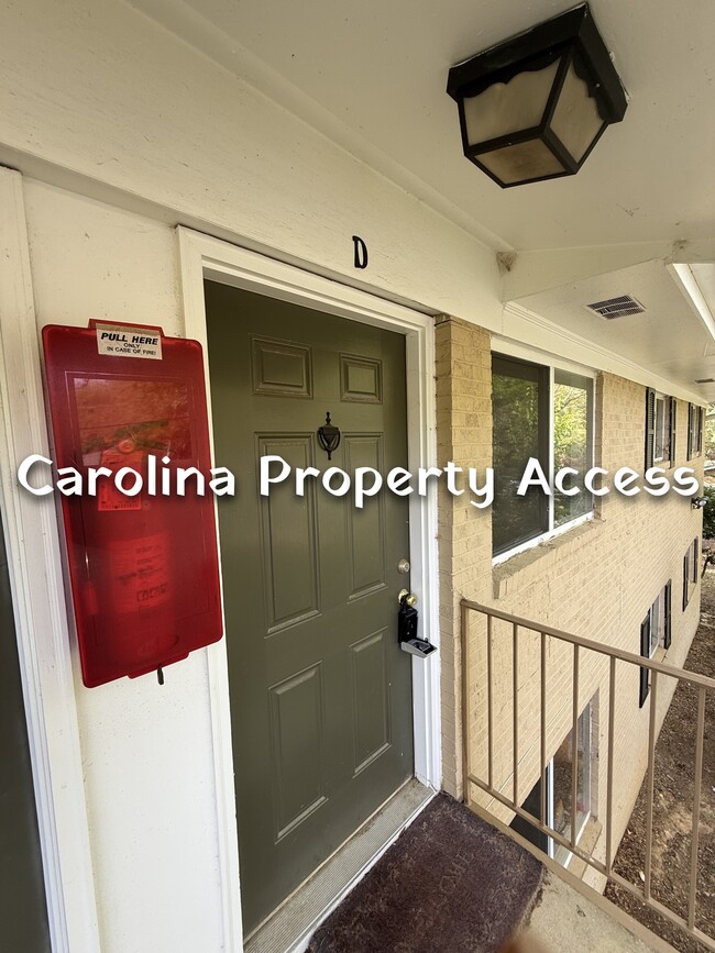 Building Photo - 103 Sue Ann Ct