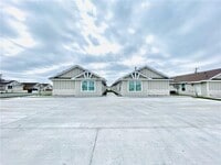 Building Photo - 2207 Northridge Ave