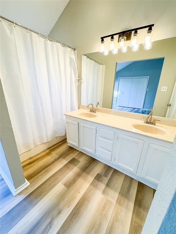 Building Photo - 2315 Windsong Trail