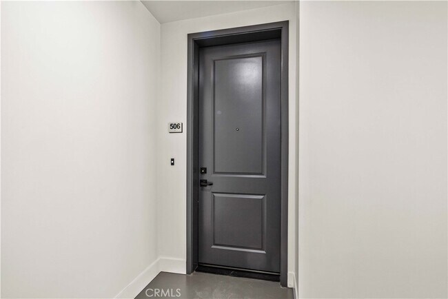 Building Photo - 11714 Archwood St