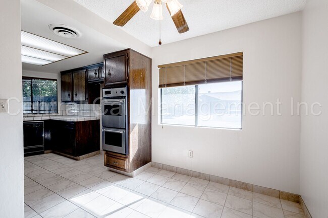 Building Photo - 3 Bedroom/2 Bath with a Pool - $2495 Per M...