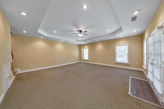 Building Photo - 5321 Edgerton Dr