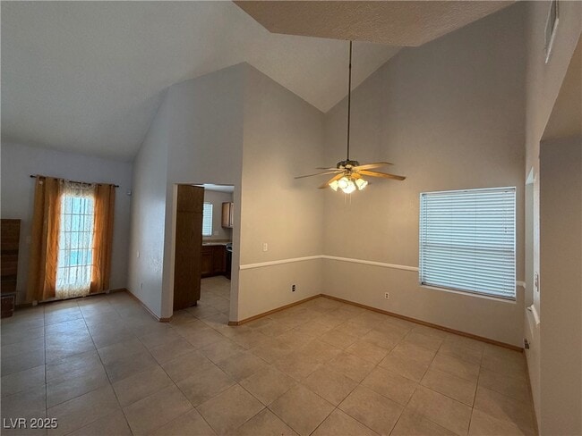 Building Photo - 516 Inness Ave