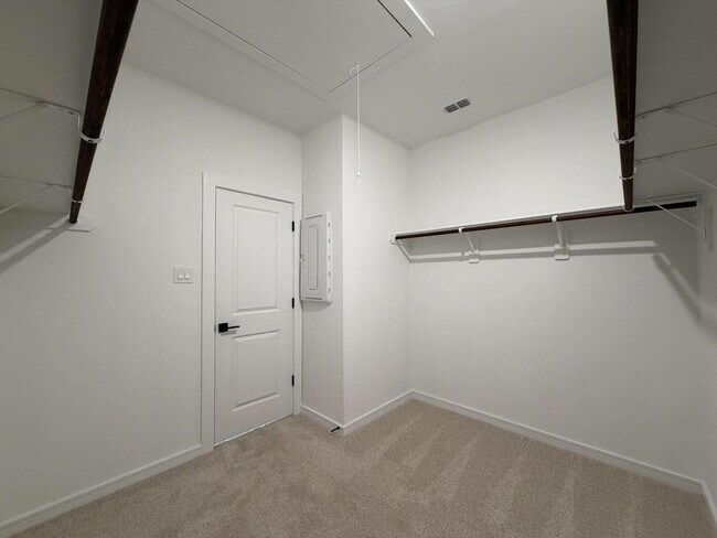 Building Photo - 8407 Tranquil Bay Ct