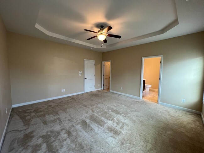 Building Photo - 93 Samuel Nicholas Dr