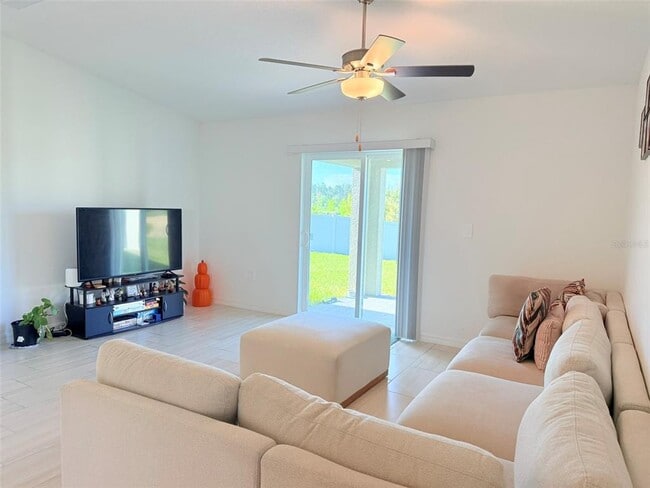 Building Photo - 35080 Brackett Bnd