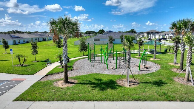 Building Photo - Beautiful Newer Build! Pet-Friendly 4-Bedr...