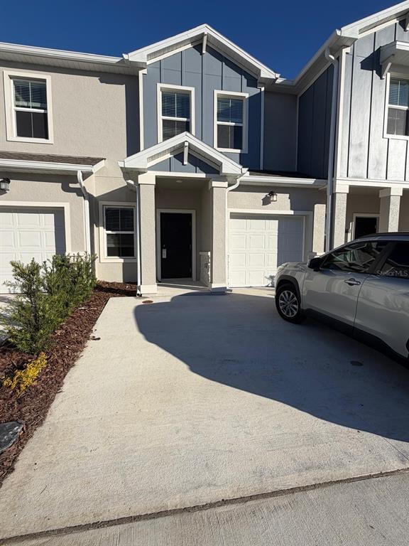 Building Photo - 2739 Skyline Lp