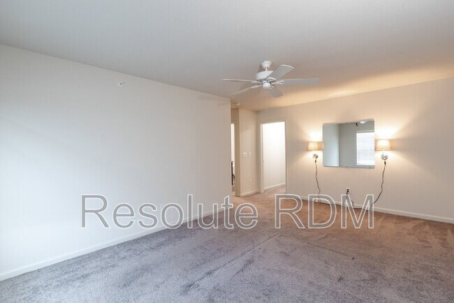 Building Photo - 12075 Scoria Dr