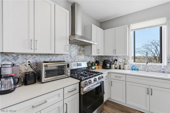 Building Photo - 402 Jefferson Ave