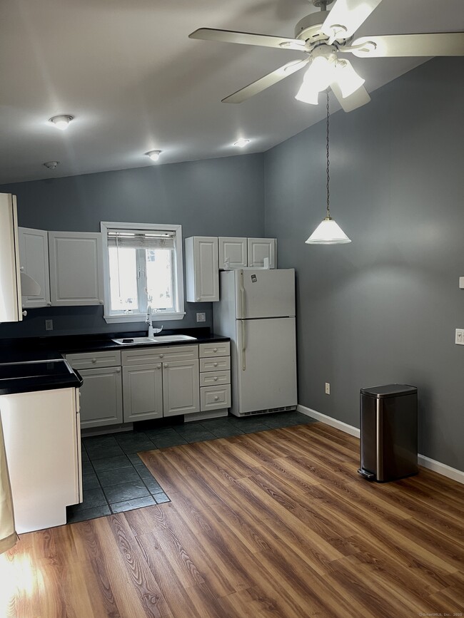 Building Photo - 17 Heather Glen Ln