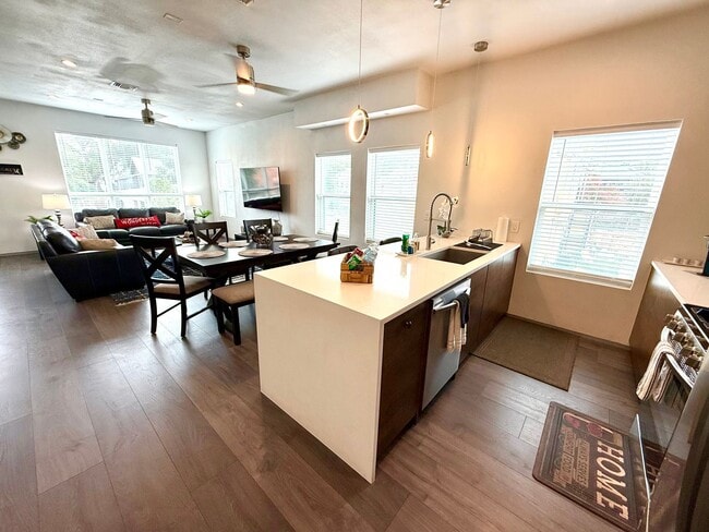 Building Photo - AVAILABLE NOW! Jaw Dropping 3 Story 3 Bedr...