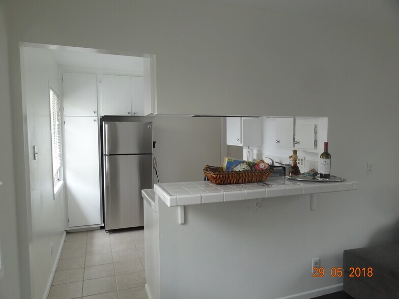 Building Photo - 623 W Queen St