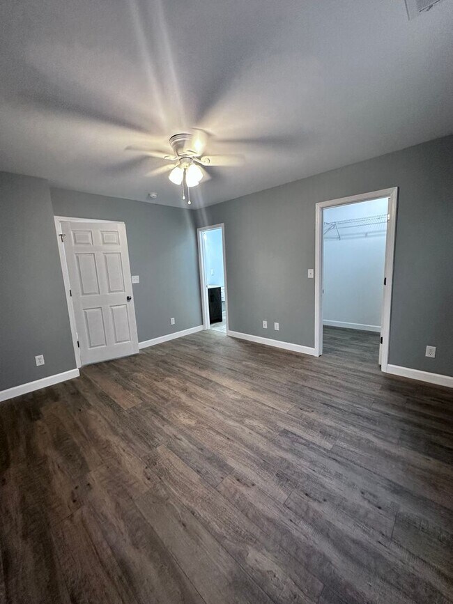 Building Photo - 149 Oyster Ln