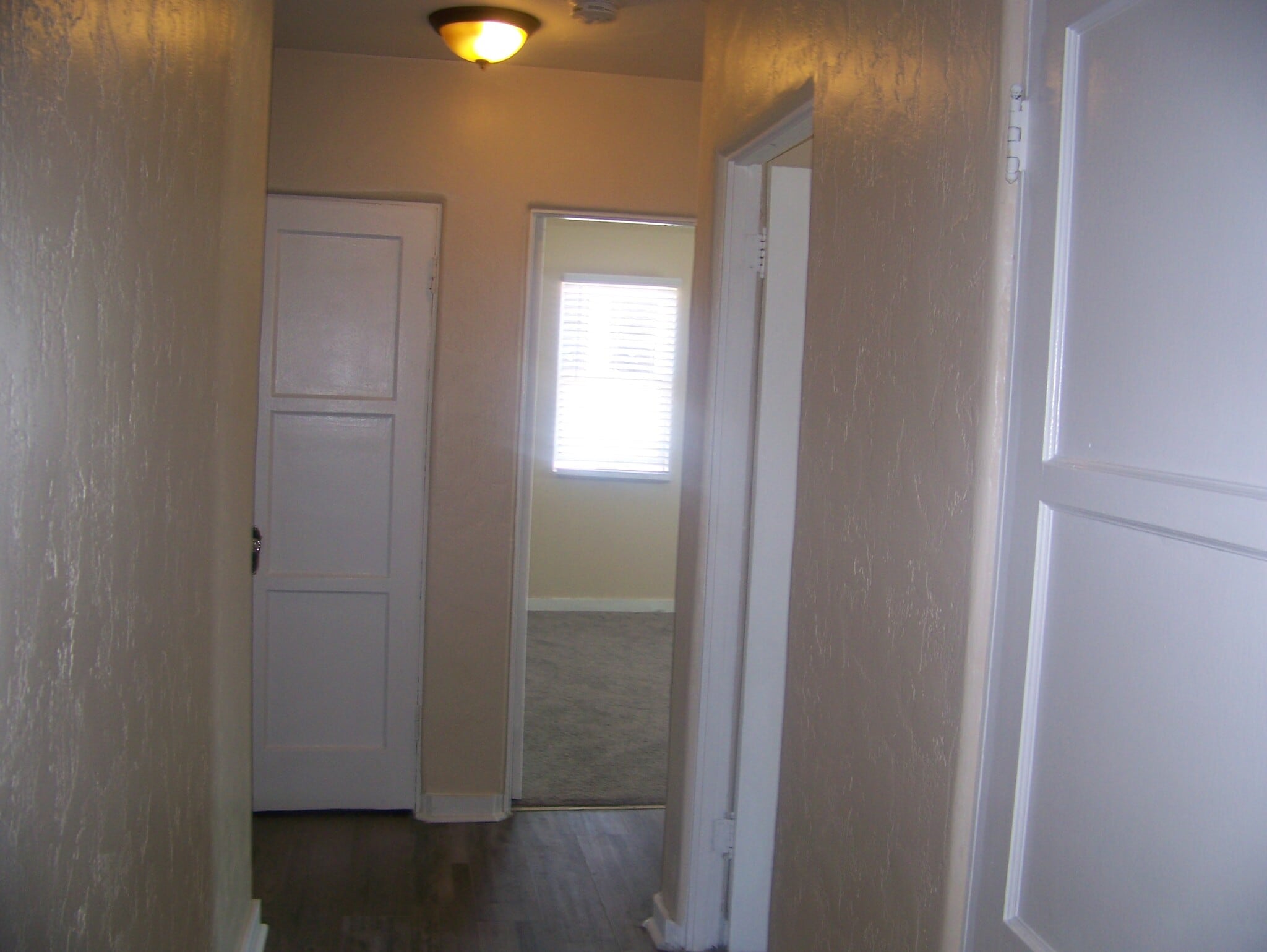 Building Photo - 2500 S Bronson Ave