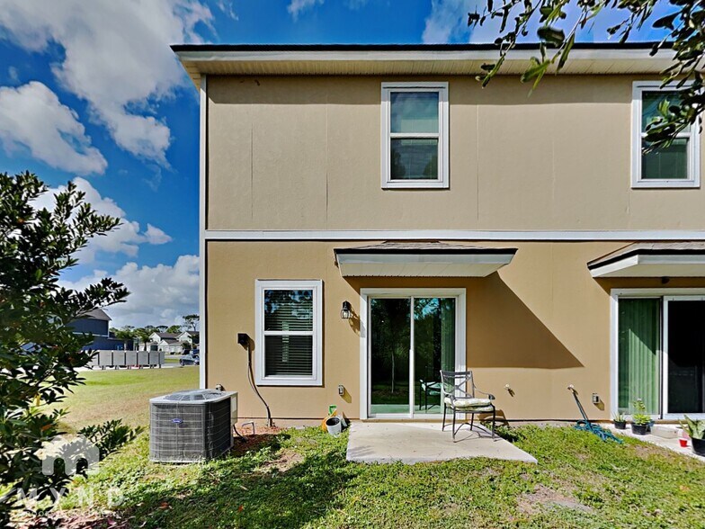 Building Photo - 7717 Legacy Trl