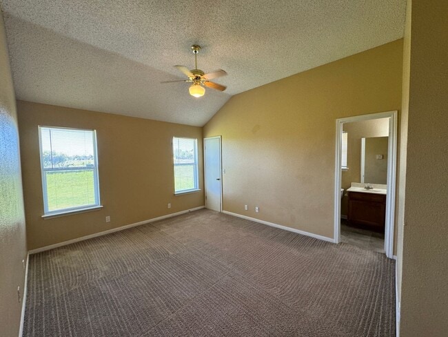 Building Photo - 3509 Christie Dr