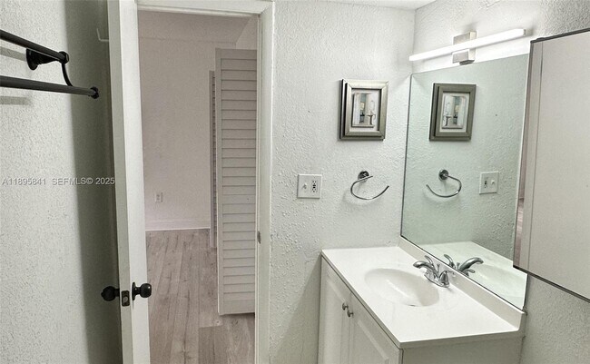 Building Photo - 17500 NW 68th Ave