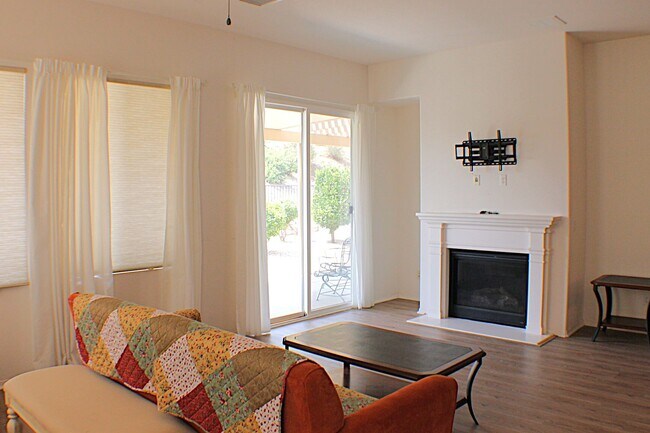 Building Photo - Welcome to Resort-Style Living at Four Sea...