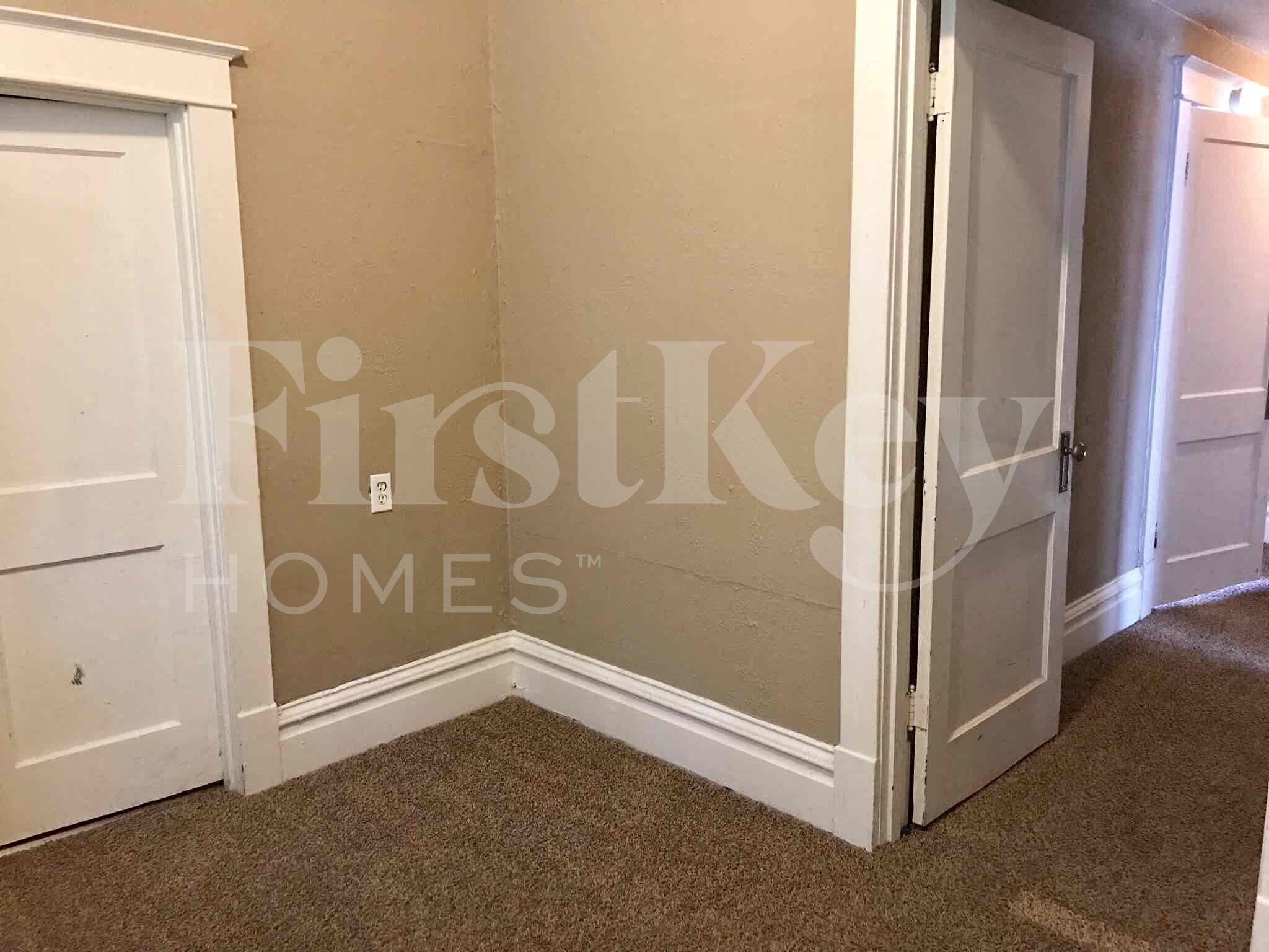 Building Photo - 2112 Lexa Dr