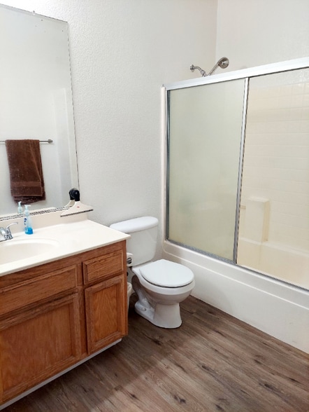 Building Photo - 1625 Dreamy Way