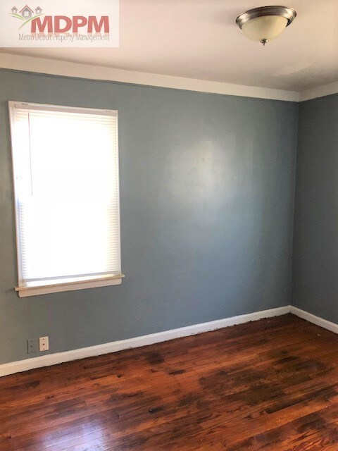 Building Photo - 24537 Dale Ave