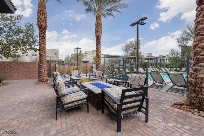 Building Photo - 11283 Cactus Tower Ave