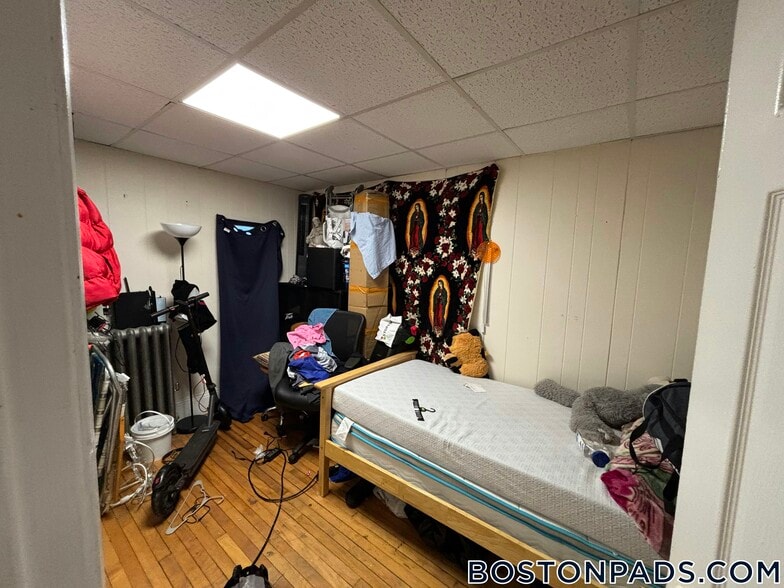 Building Photo - 439 Cambridge St