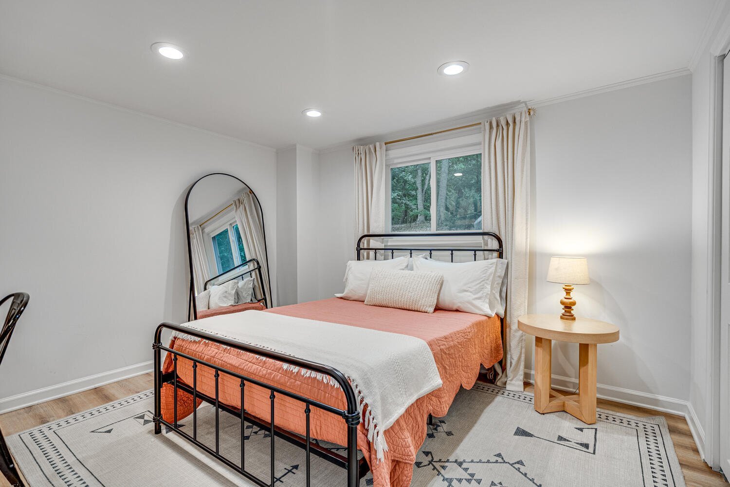 Building Photo - 241 Wildcat Dr