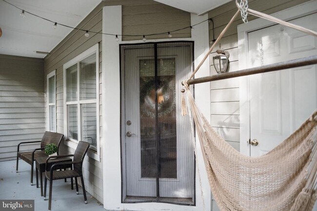 Building Photo - 4408 Helmsford Ln