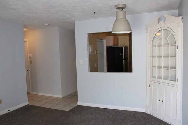 Building Photo - 276 Albion St