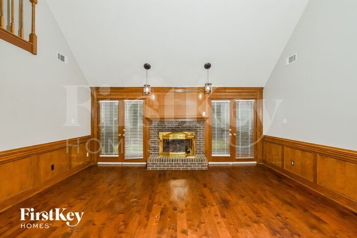 Building Photo - 3943 Green Spruce Bend