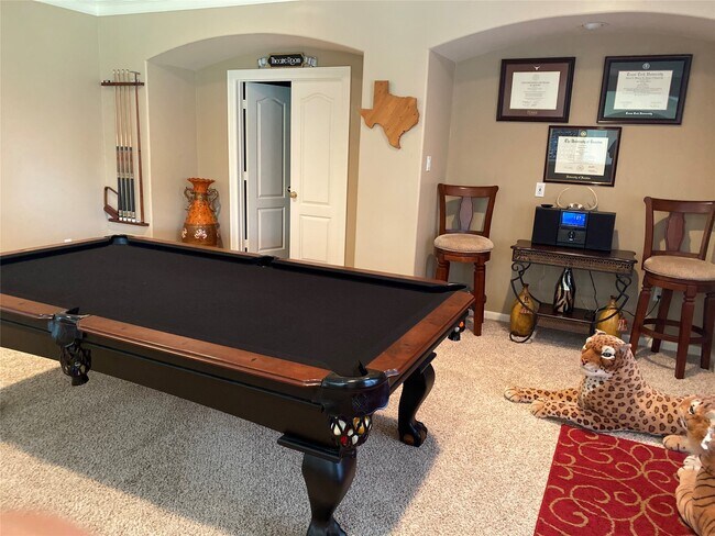 Building Photo - 26210 Cloverland Park Ln