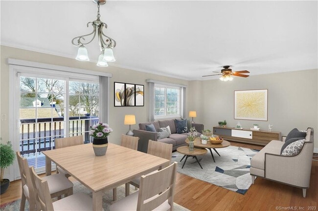 Building Photo - 73 Dora St