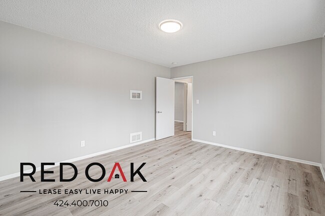 Building Photo - 4505 Santa Rosalia Dr