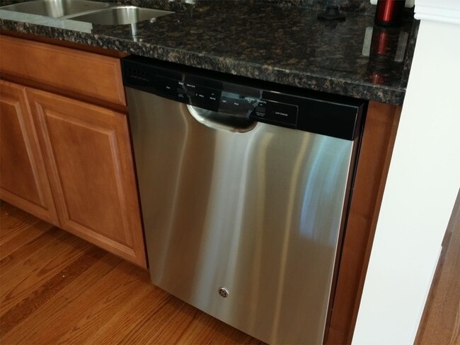 Building Photo - 22854 Yellow Oak Terrace