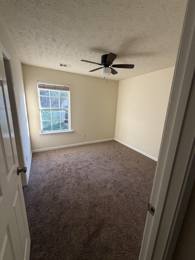 Building Photo - Ranch Home in Clermont