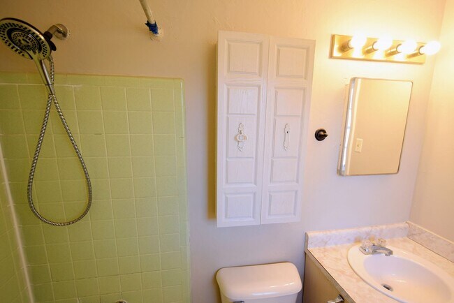 Building Photo - 5325 Trampas Ct