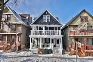 Building Photo - 450 W Doty St